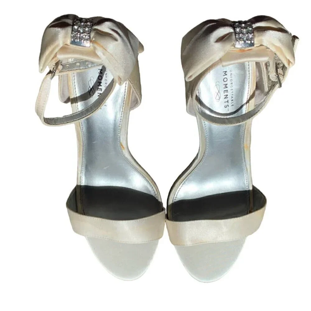 Unforgettable Moments Women's Size 7 Melody Satin Heels Ivory Bling Wedding